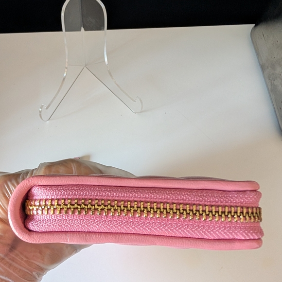 NWOT Tory Burch Kira Chevron Pink Leather  Zippy Wallet - Picture 5 of 11